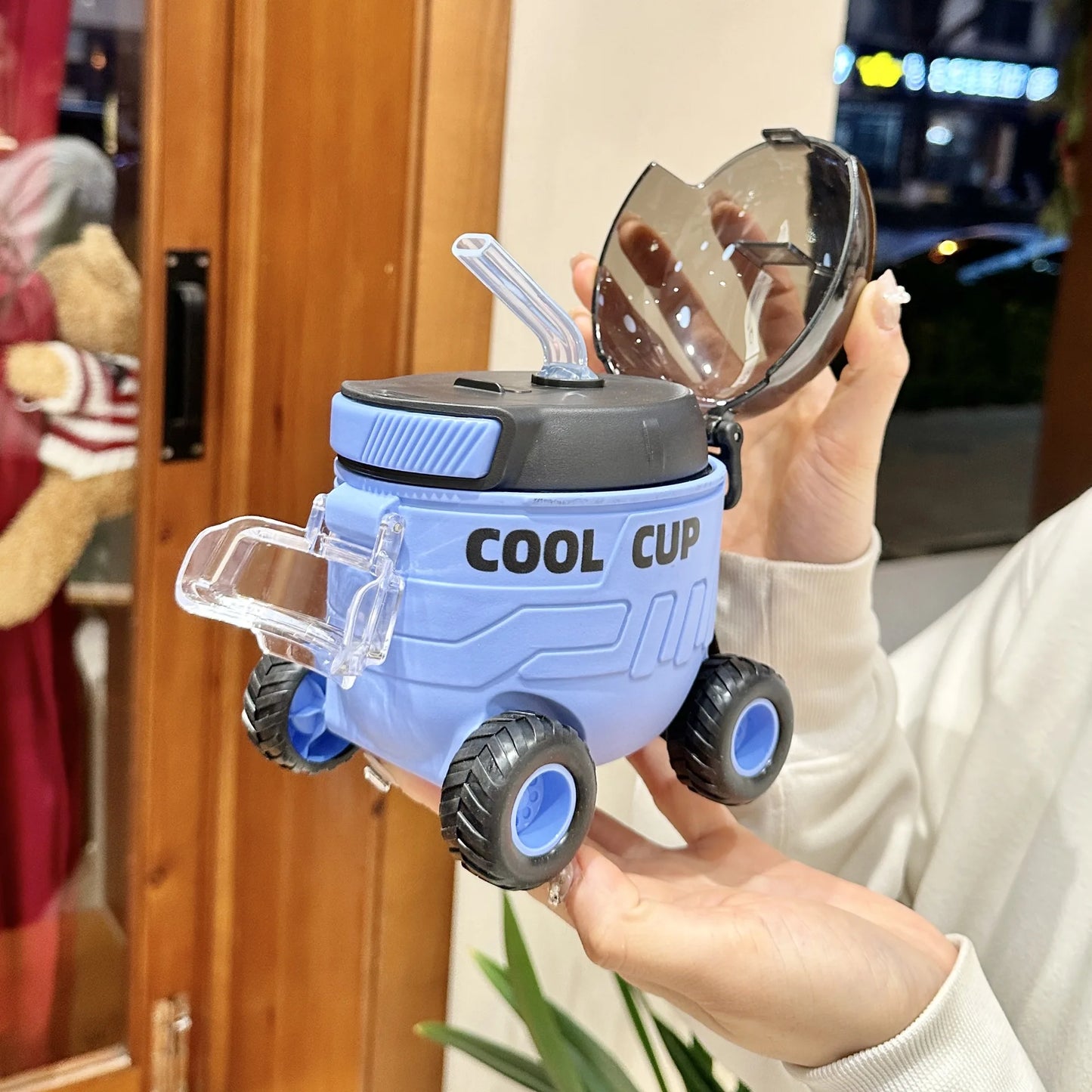 550ml Cute Portable Water Bottle with Handle Kid Car Straw Water Cup Bus Shape Children's Water Bottle Drinking Cup