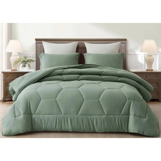Vero Sage Green Comforter Set Oversized Queen Size 3-Piece Fluffy Soft Lightweight Bedding Honeycomb