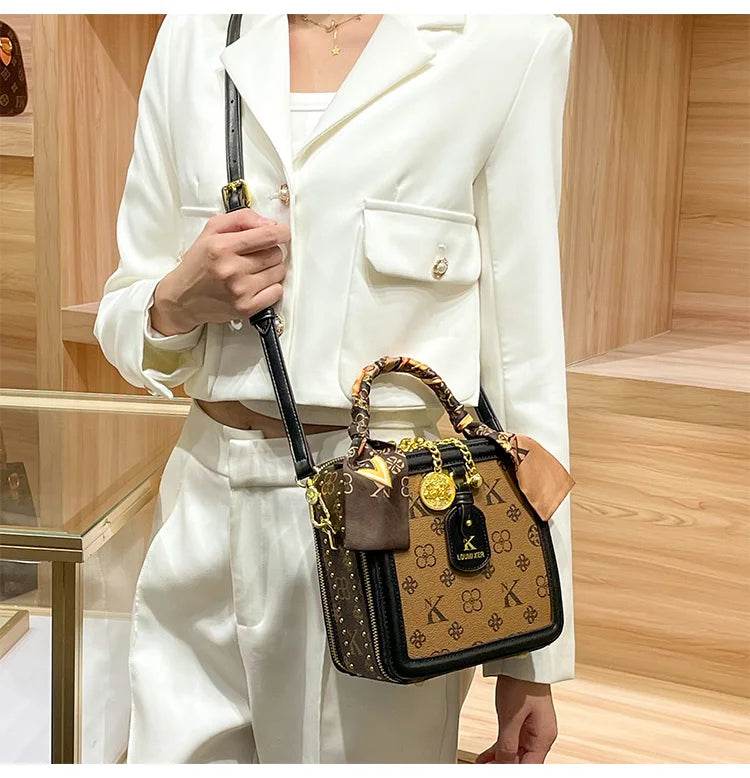Ladies' handbag, light luxury square bag, 2025 autumn and winter new style, high-end and high designer single shoulder crossbody