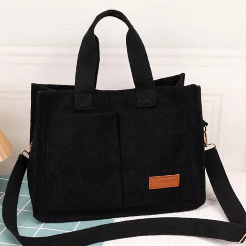 Ladies' fashionable casual shoulder bag for girls, lightweight and spacious, suitable for carrying on the go.