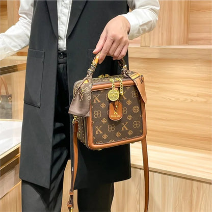 Ladies' handbag, light luxury square bag, 2025 autumn and winter new style, high-end and high designer single shoulder crossbody