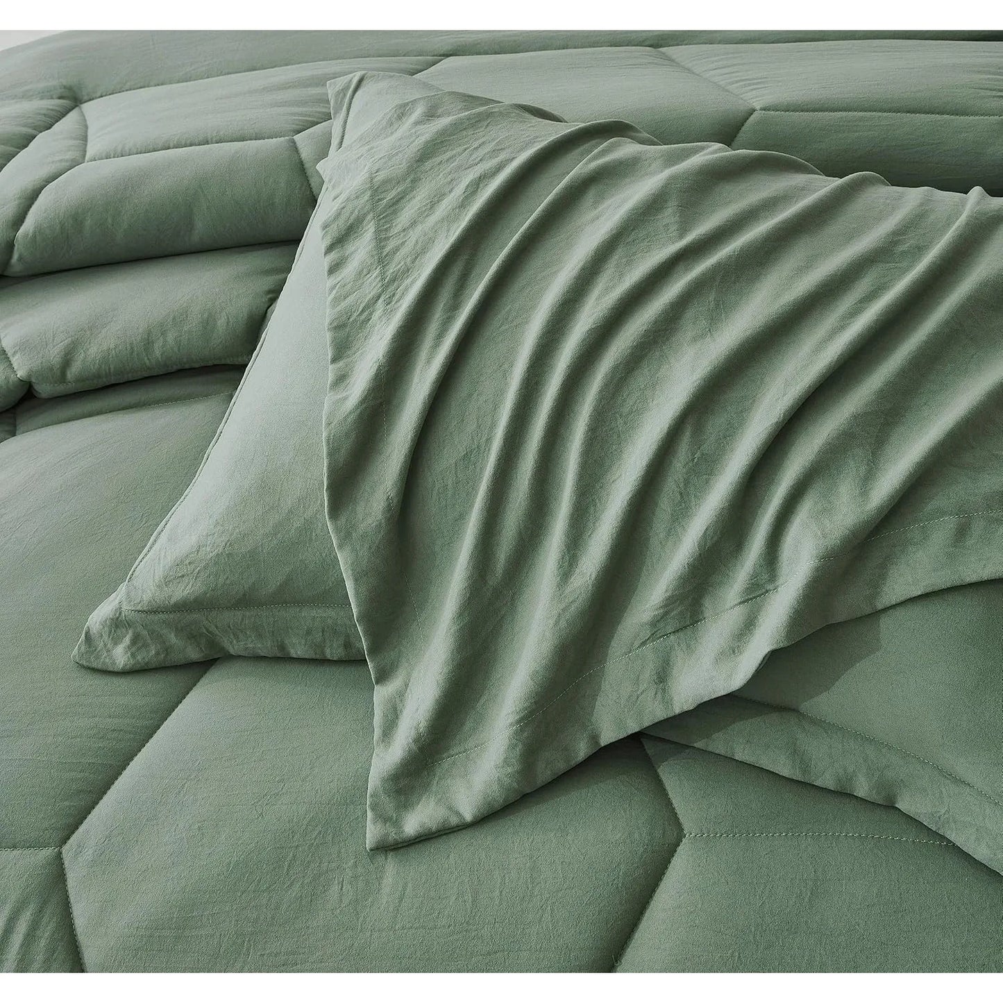 Vero Sage Green Comforter Set Oversized Queen Size 3-Piece Fluffy Soft Lightweight Bedding Honeycomb
